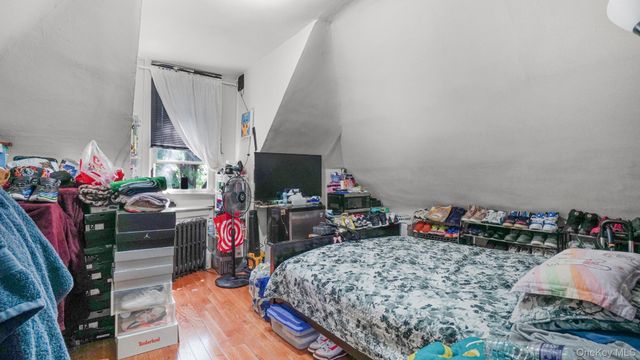 2661 Briggs Avenue A, Bronx, NY 10458
