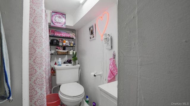 2661 Briggs Avenue A, Bronx, NY 10458