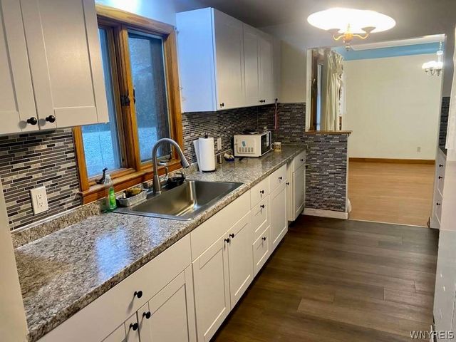 910 George Urban Boulevard, Cheektowaga, NY 14225
