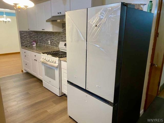 910 George Urban Boulevard, Cheektowaga, NY 14225