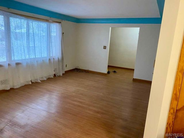 910 George Urban Boulevard, Cheektowaga, NY 14225