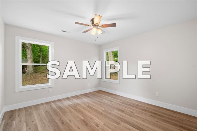 643 NW Crabapple Drive, Dalton, GA 30721