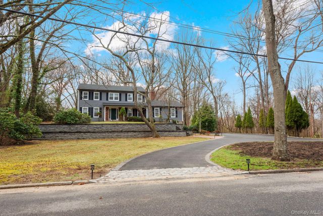 10 Old Route 25A, Northport, NY 11768