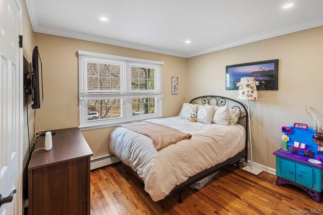 10 Old Route 25A, Northport, NY 11768