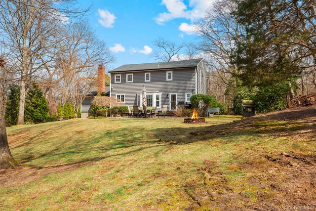 10 Old Route 25A, Northport, NY 11768