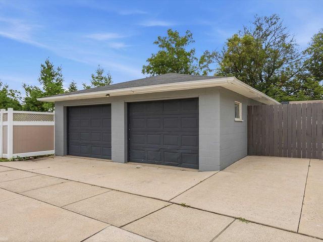 35920 Division Road, Richmond, MI 48062