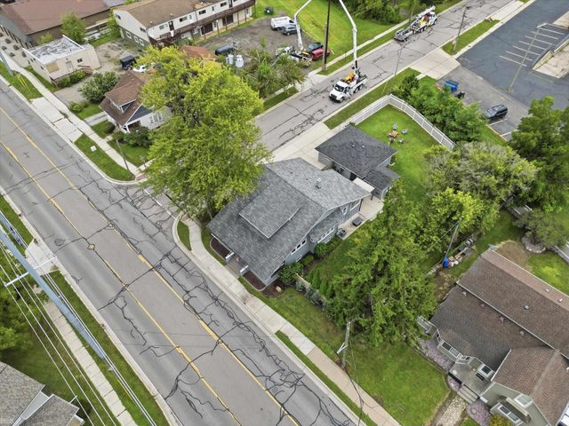 35920 Division Road, Richmond, MI 48062