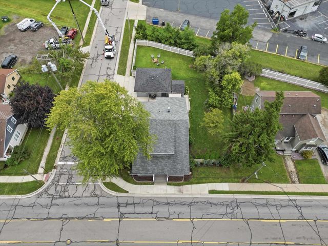 35920 Division Road, Richmond, MI 48062
