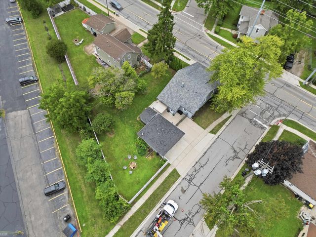 35920 Division Road, Richmond, MI 48062