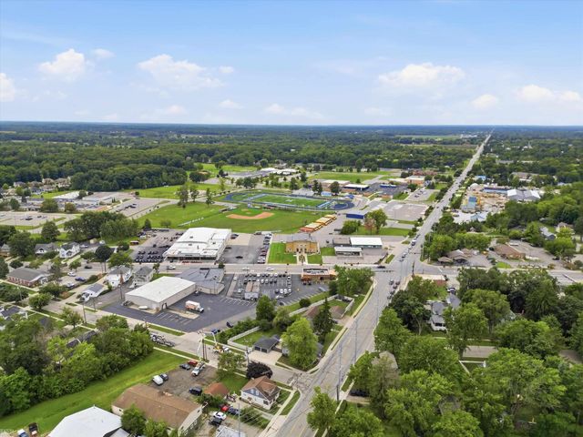 35920 Division Road, Richmond, MI 48062