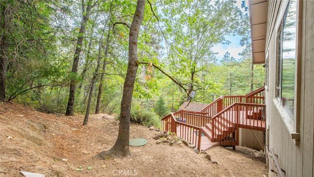 12378 Black Oak Drive, Loch Lomond, CA 95461