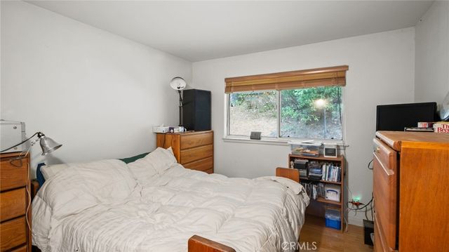 12378 Black Oak Drive, Loch Lomond, CA 95461