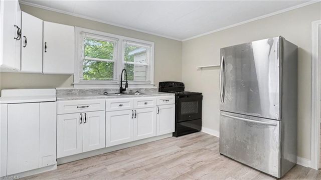 532 Cranbrook Street, Greensboro, NC 27407