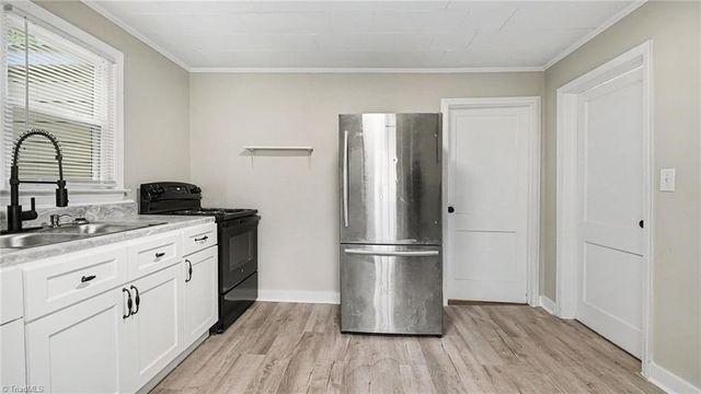 532 Cranbrook Street, Greensboro, NC 27407