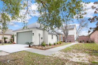 6418 Patio Ct, Gonzales, LA 70737