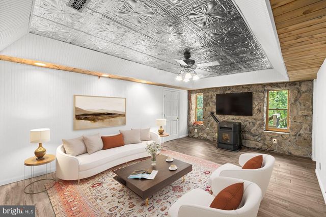 12905 SPOTSWOOD FURNACE RD, Fredericksburg, VA 22407