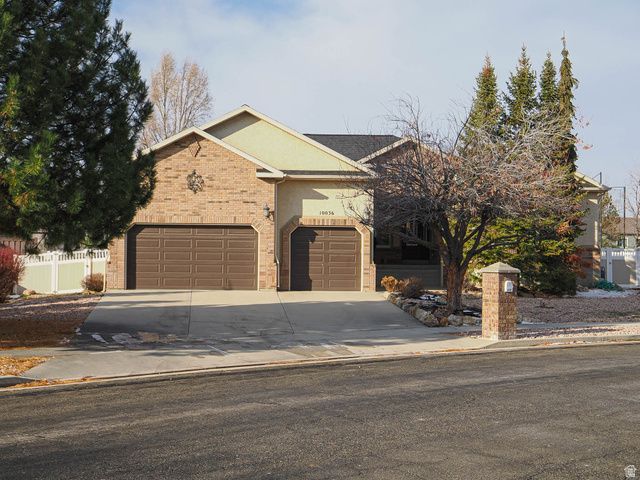 10036 S BIRDIE WAY, South Jordan, UT 84095