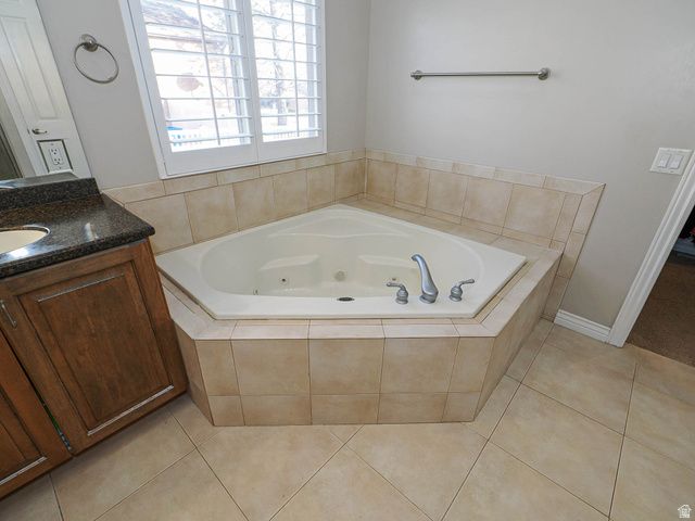 10036 S BIRDIE WAY, South Jordan, UT 84095