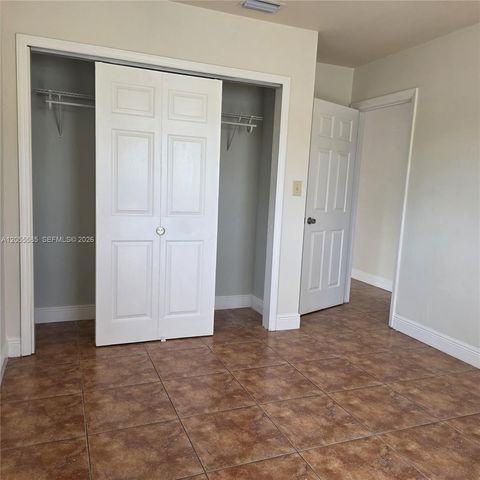 319 Beacom Blvd #319, Miami, FL 33135