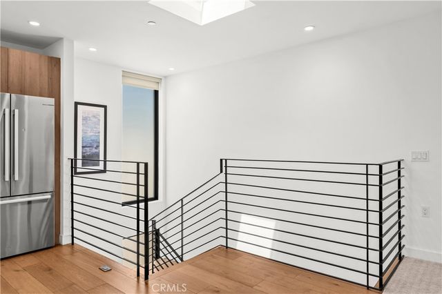 971 N Starlight Court, Los Angeles, CA 90029