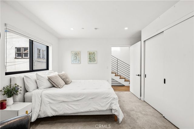 971 N Starlight Court, Los Angeles, CA 90029