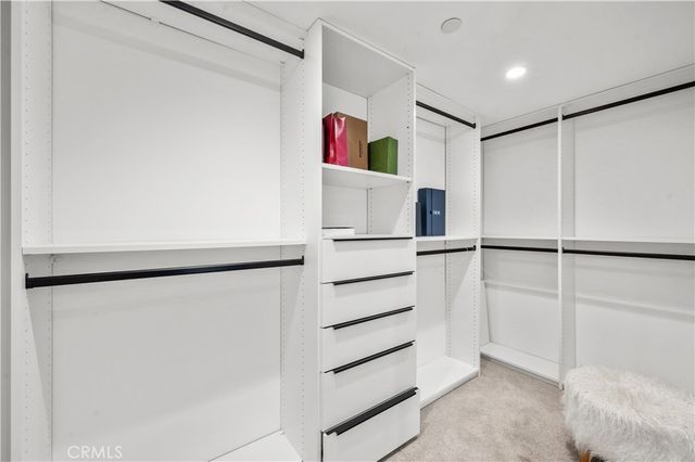 971 N Starlight Court, Los Angeles, CA 90029