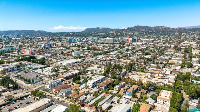 971 N Starlight Court, Los Angeles, CA 90029