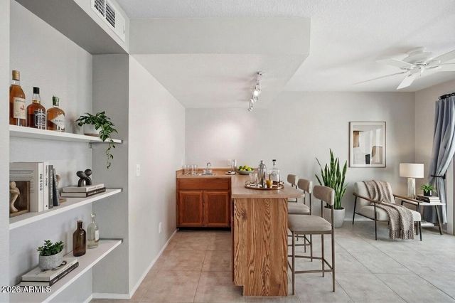 2428 E VILLA MARIA Drive, Phoenix, AZ 85032