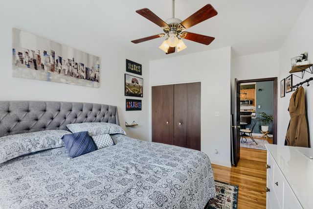4419 N Whipple Street 3B, Chicago, IL 60625