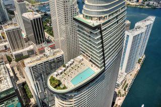 300 Biscayne Blvd Way 2808, Miami, FL 33131