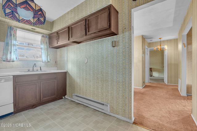 86 Camellia Drive B, Lakewood, NJ 08701