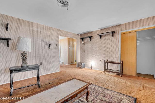 86 Camellia Drive B, Lakewood, NJ 08701