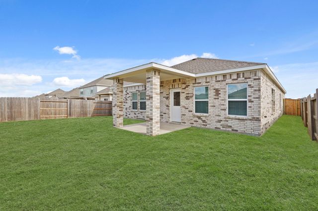 2401 Village Azalea Drive, Texas City, TX 77568