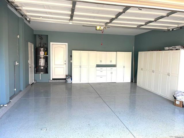 12985 Seabreeze Farms Dr, San Diego, CA 92130