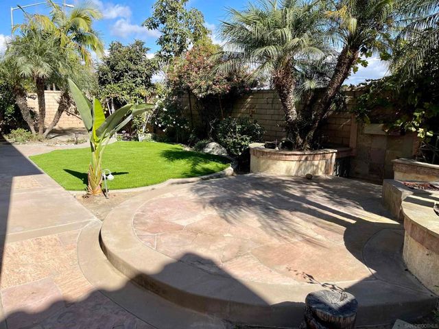 12985 Seabreeze Farms Dr, San Diego, CA 92130