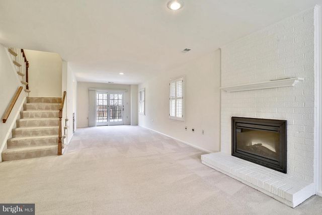 3023 OAKTON MEADOWS CT, Oakton, VA 22124