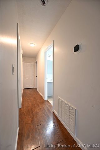 3926 Carver Street, New Albany, IN 47150