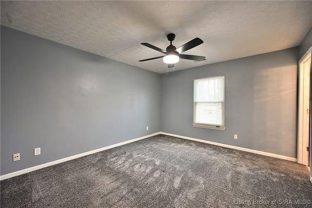 3926 Carver Street, New Albany, IN 47150