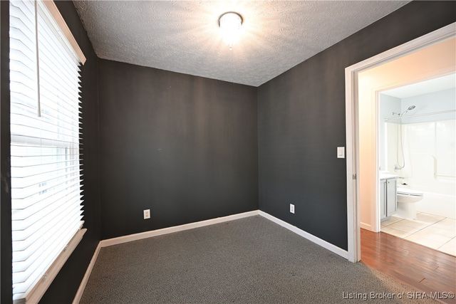 3926 Carver Street, New Albany, IN 47150
