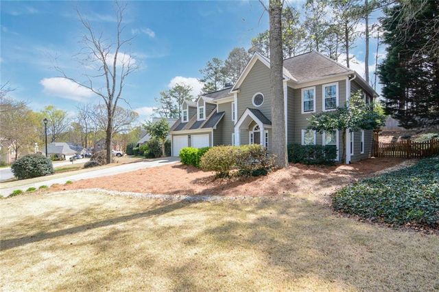 5265 N Hillbrooke Trace, Johns Creek, GA 30005