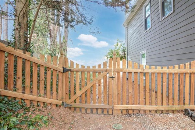 5265 N Hillbrooke Trace, Johns Creek, GA 30005