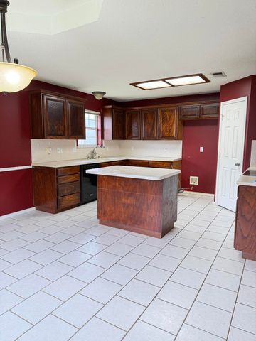 3514 Shadyhill Drive, San Angelo, TX 76904