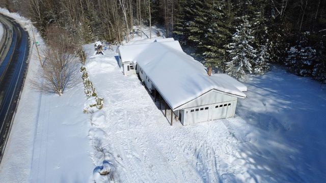 3433 Glover Street, Glover, VT 05839