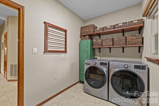 14558 Harbor Estate Road, Charlotte, NC 28278