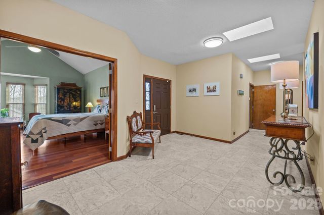 14558 Harbor Estate Road, Charlotte, NC 28278