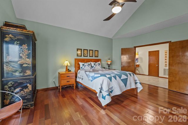 14558 Harbor Estate Road, Charlotte, NC 28278