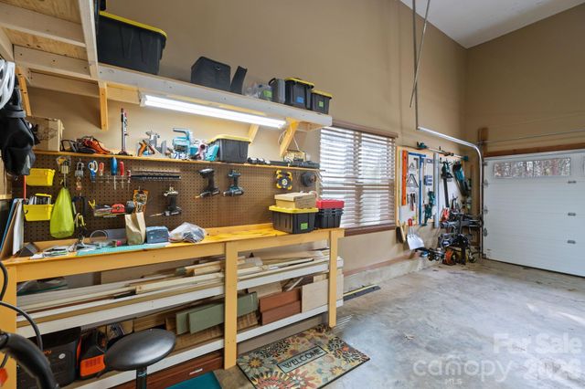 14558 Harbor Estate Road, Charlotte, NC 28278