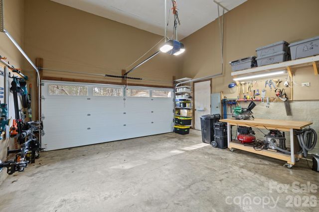 14558 Harbor Estate Road, Charlotte, NC 28278