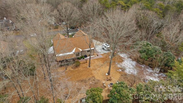 14558 Harbor Estate Road, Charlotte, NC 28278