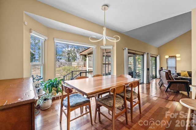 14558 Harbor Estate Road, Charlotte, NC 28278